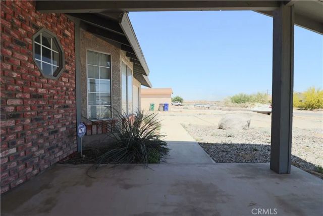 4752 Flying H, 29 Palms, CA 92277