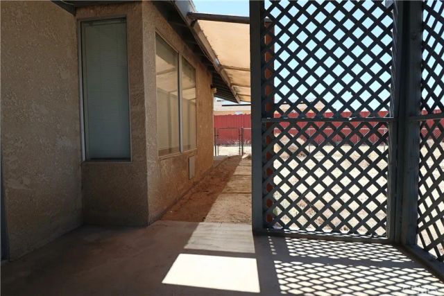 4752 Flying H, 29 Palms, CA 92277