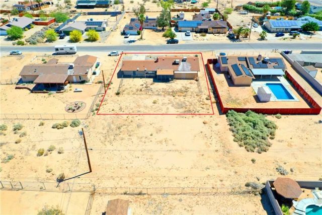 4752 Flying H, 29 Palms, CA 92277