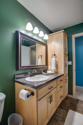 4718 54th Street S, Fargo, ND 58104