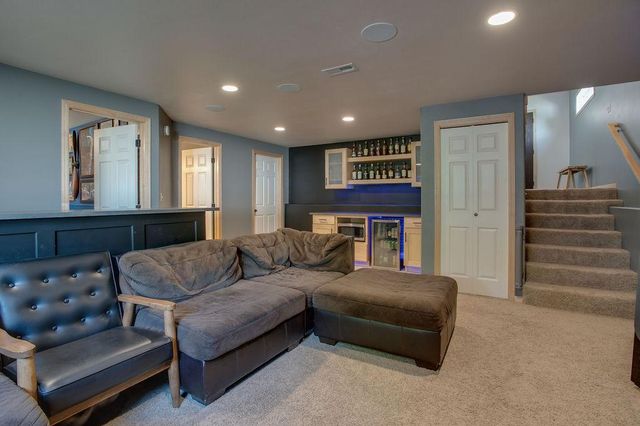 4718 54th Street S, Fargo, ND 58104