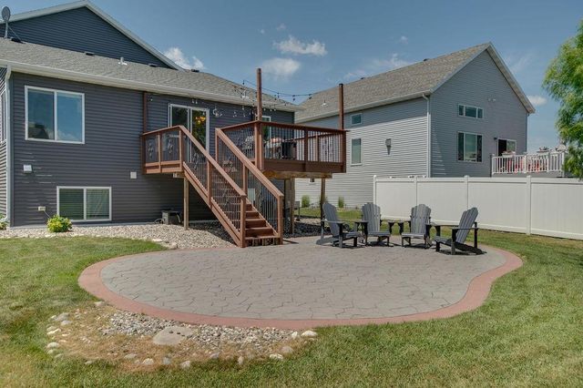 4718 54th Street S, Fargo, ND 58104
