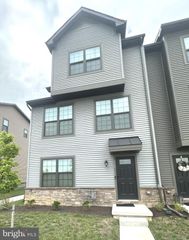 319 E COCHRAN ST, Middletown, DE 19709