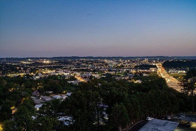 1131 Stringers Ridge Road 10b, Chattanooga, TN 37405