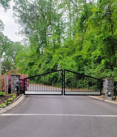 1131 Stringers Ridge Road 10b, Chattanooga, TN 37405