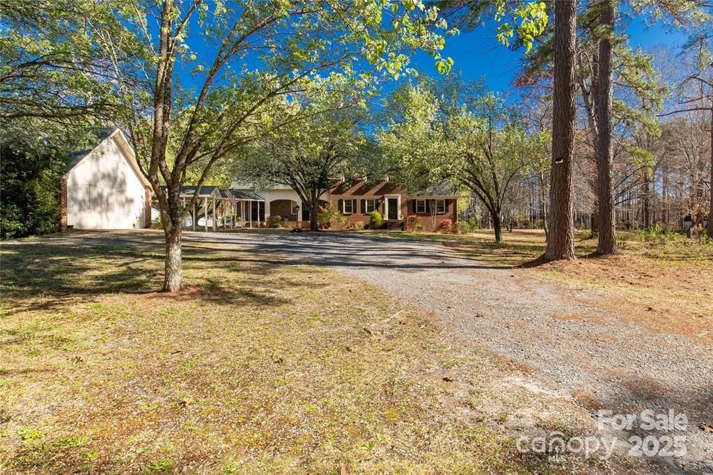 1774 Highway 55 Highway E, Clover, SC 29710