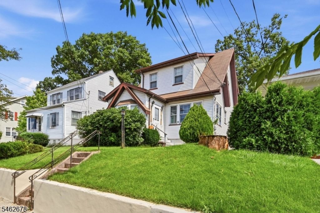 66 Rowland Ave, Clifton City, NJ 07012 — photo 3
