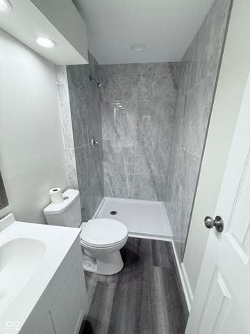 4381 Dunsany Court, Indianapolis, IN 46254