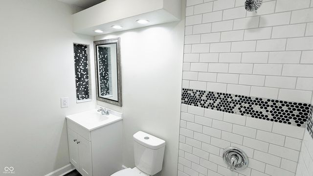 4381 Dunsany Court, Indianapolis, IN 46254