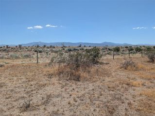 5 Dos Palmas, Pinon Hills, CA 92372