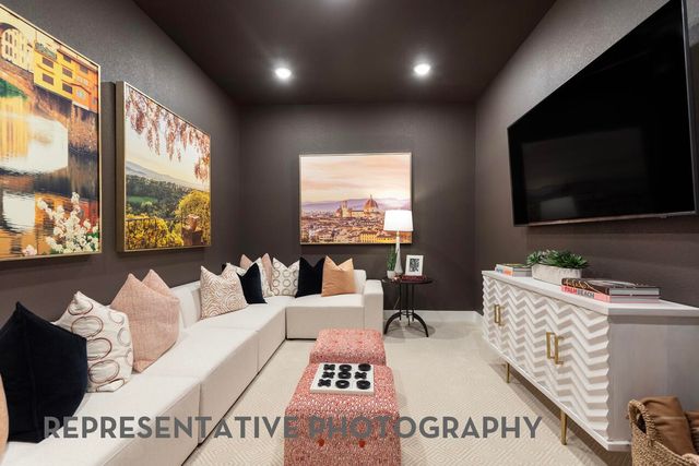 172 Mountain Laurel Drive, Waxahachie, TX 75165