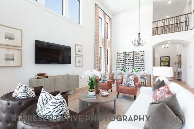 172 Mountain Laurel Drive, Waxahachie, TX 75165