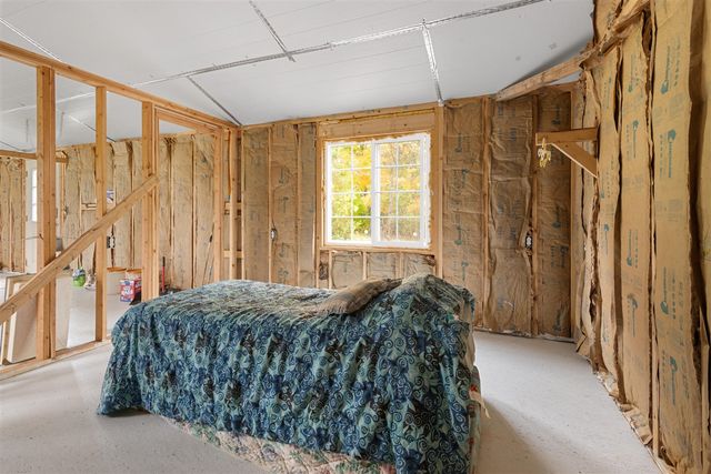 66301 County Road 681, Hartford, MI 49057