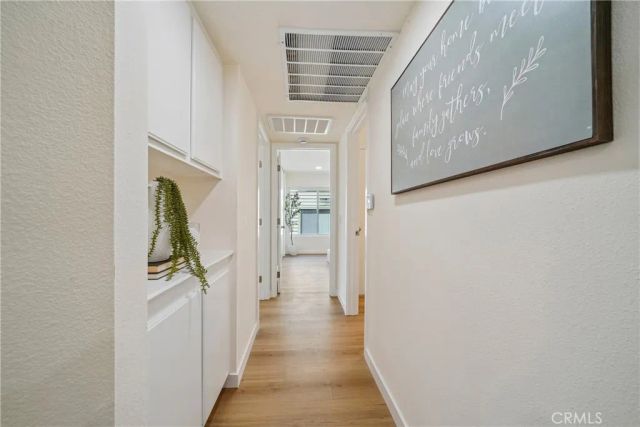 69 Town And Country Road, Phillips Ranch, CA 91766