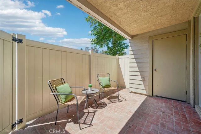 69 Town And Country Road, Phillips Ranch, CA 91766
