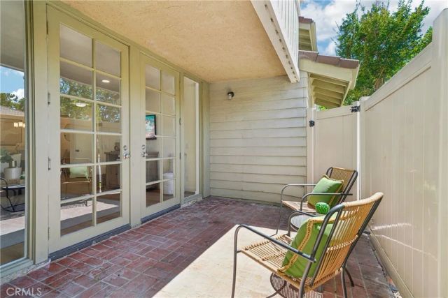 69 Town And Country Road, Phillips Ranch, CA 91766