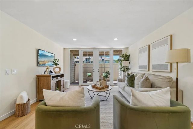 69 Town And Country Road, Phillips Ranch, CA 91766