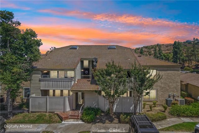 69 Town And Country Road, Phillips Ranch, CA 91766