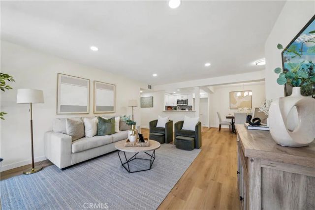 69 Town And Country Road, Phillips Ranch, CA 91766