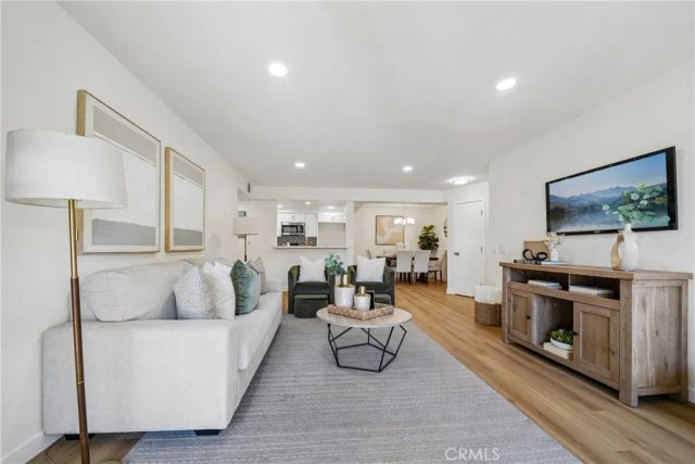 69 Town And Country Road, Phillips Ranch, CA 91766