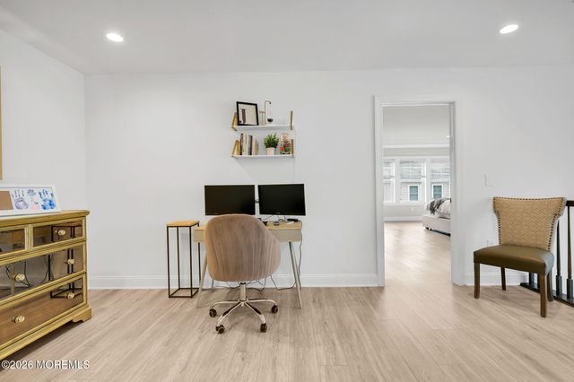 48 Eckert Drive 4103, Lincroft, NJ 07738