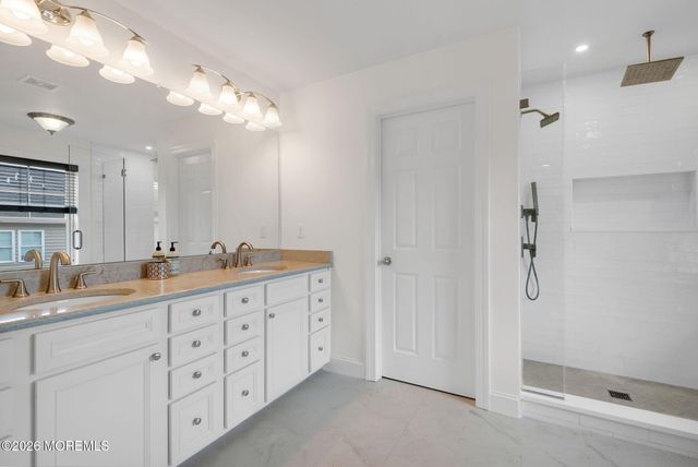 48 Eckert Drive 4103, Lincroft, NJ 07738