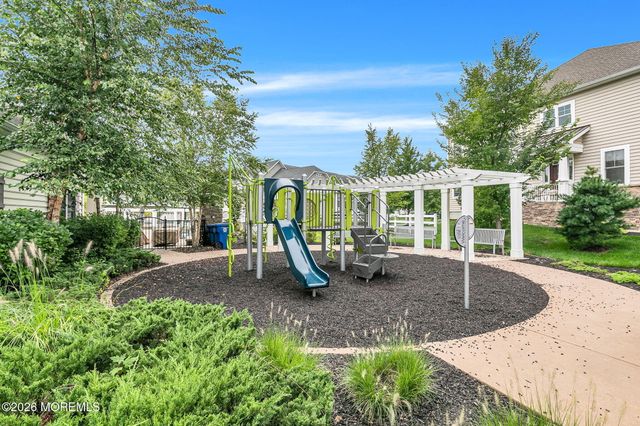 48 Eckert Drive 4103, Lincroft, NJ 07738