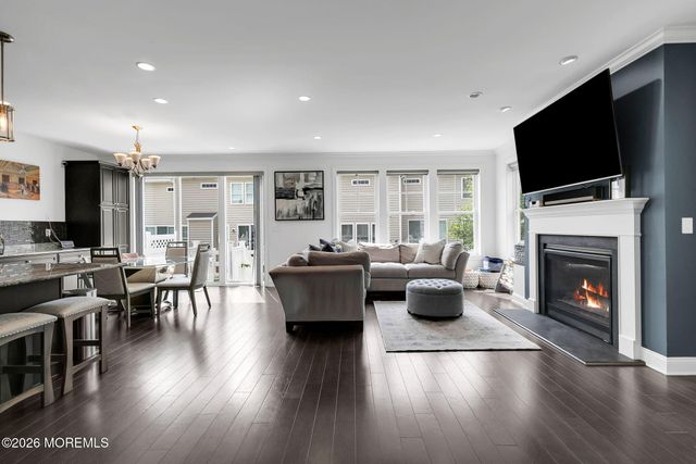 48 Eckert Drive 4103, Lincroft, NJ 07738