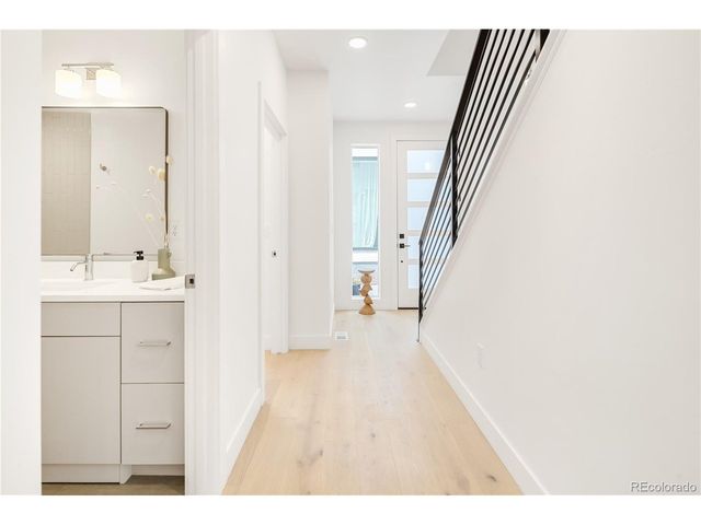 1223 Newton St, Denver, CO 80204
