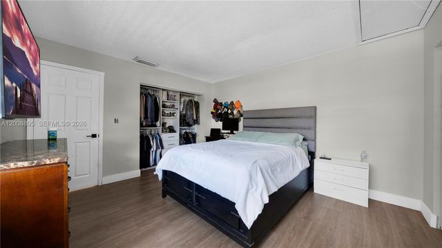 8186 NW 98th Ln 123, Hialeah Gardens, FL 33016