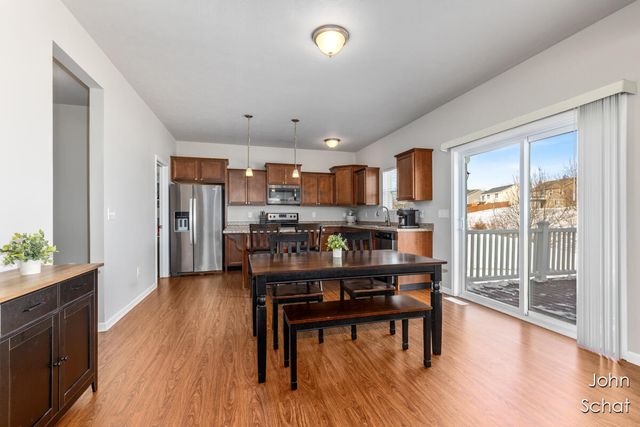 820 View Pointe Drive, Middleville, MI 49333