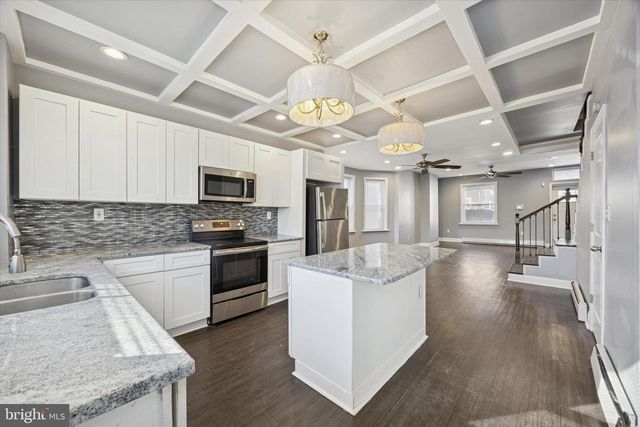 121 N FRONT ST, Darby, PA 19023