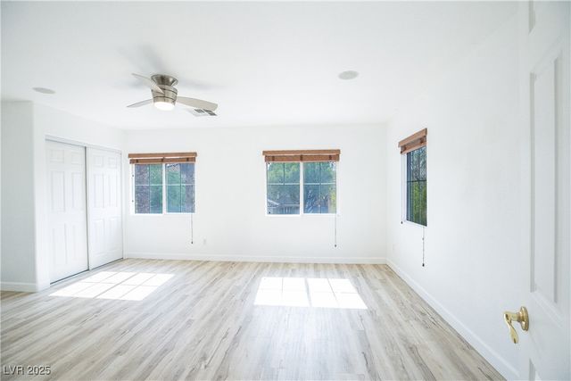 10902 Pentland Downs Street, Las Vegas, NV 89141