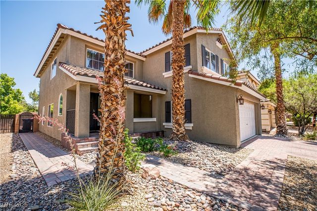 10902 Pentland Downs Street, Las Vegas, NV 89141