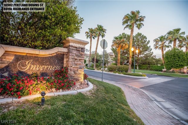 10902 Pentland Downs Street, Las Vegas, NV 89141