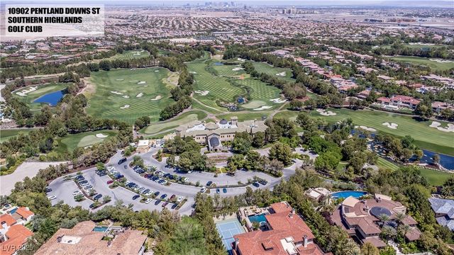 10902 Pentland Downs Street, Las Vegas, NV 89141