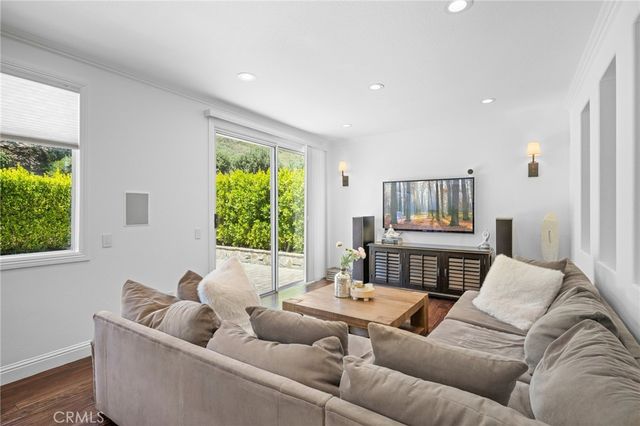 19817 Sierra Meadows Lane, Porter Ranch, CA 91326