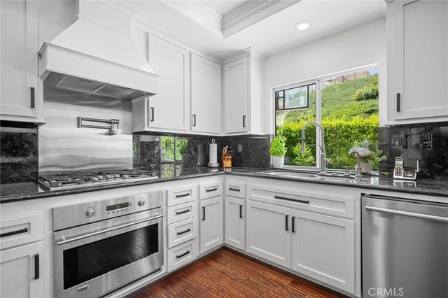 19817 Sierra Meadows Lane, Porter Ranch, CA 91326