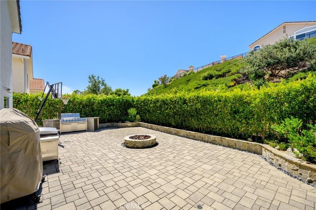 19817 Sierra Meadows Lane, Porter Ranch, CA 91326