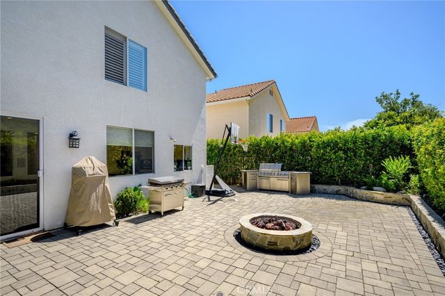19817 Sierra Meadows Lane, Porter Ranch, CA 91326