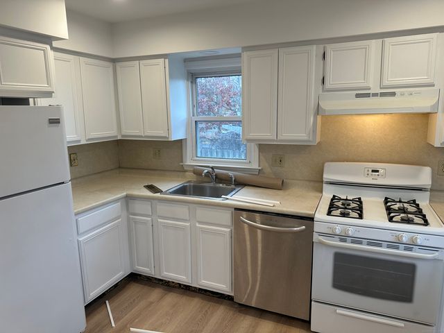 98 Wooster Street, Bethel, CT 06801