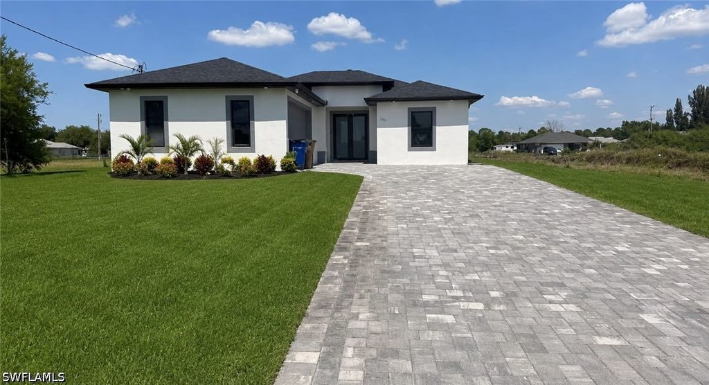 2800 47th ST SW, Lehigh Acres, FL 33976