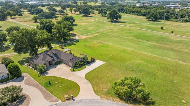 1621 Rockview Drive, Granbury, TX 76049