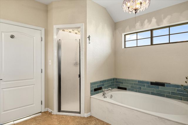 1621 Rockview Drive, Granbury, TX 76049