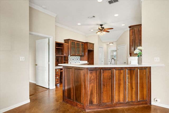 1621 Rockview Drive, Granbury, TX 76049