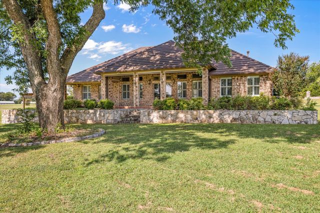 1621 Rockview Drive, Granbury, TX 76049