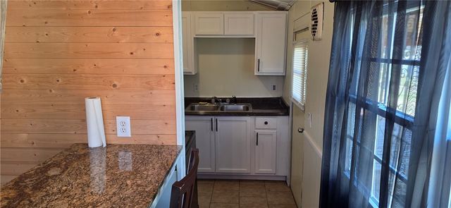 111 Airport Road, Diamond City, AR 72644