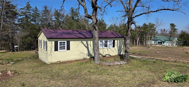 111 Airport Road, Diamond City, AR 72644