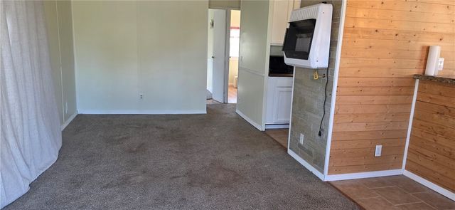 111 Airport Road, Diamond City, AR 72644