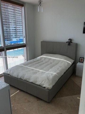 1945 S Ocean Dr 602, Hallandale Beach, FL 33009